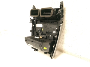 Land Rover Discovery Sport (2014–2026) Heater control panel HK7214C533MB - 4