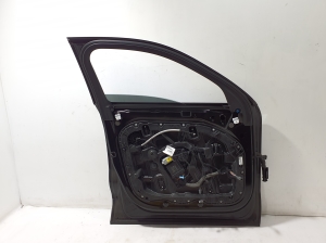 VOLVO XC40 (2017–2026) Front door 31479738 - 4