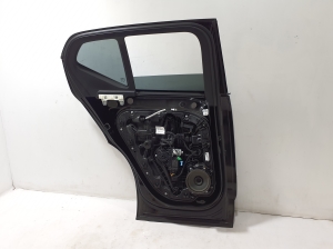 VOLVO XC40 (2017–2026) Rear side doors 31479740 - 3