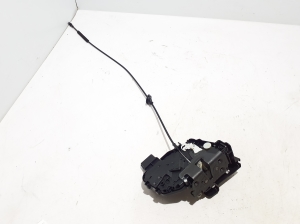 VOLVO C70 II (2006–2013) Front door lock 30753662 - 3