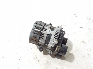 VOLVO XC40 (2017–2026) Generaator 32383087 - 3