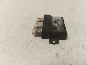 Land Rover Discovery Sport (2014–2026) Trunk lid control module K95301AE - 3