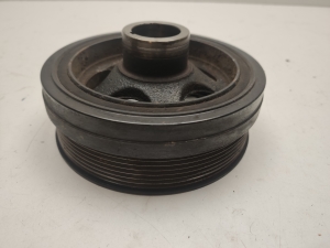 Mercedes Benz E-Class W212 (2009–2015) Väntvõlli rihmaratas A6420300403 - 2