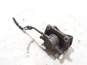 VOLVO XC40 (2017–2026) Eesmine pidurisadul 32329523 - 3