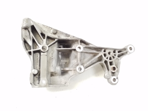 Porsche Cayenne (2010–2017) Engine bracket 946102225 - 3
