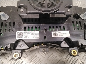 Porsche Cayenne (2010–2017) Instrument cluster 7P5920904J - 2