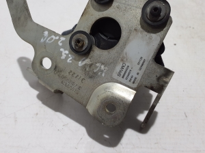 VOLVO XC40 (2017–2026) Auxiliary water pump 32249376 - 2
