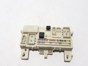 Interior fuse box - 31254317