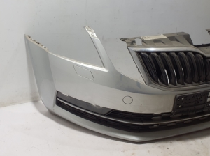 Skoda Octavia III (2013–2019) Front bumper 5E0807221P - 6