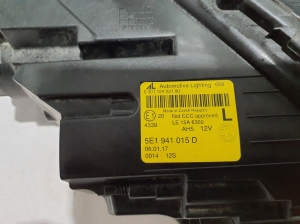 Skoda Octavia III (2013–2019) Scheinwerfer vorne 5E1941015D - 2