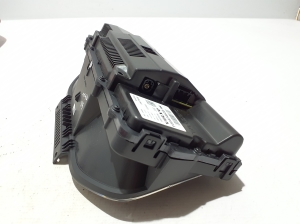 VOLVO XC40 (2017–2026) Instrument cluster 32374575 - 2