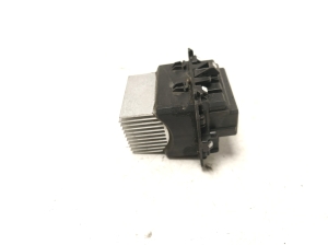 Opel Vivaro B (2014–2019) Gebläsewiderstand T1031332X - 2