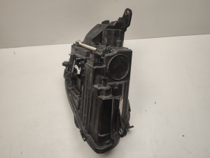 Mercedes Benz E-Class W213 (2017–2026) Scheinwerfer vorne A2139069103 - 4