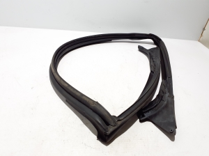 VOLVO C70 II (2006–2013) Windschutzscheibenleiste 30787066 - 4