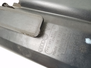 Porsche Cayenne (2010–2017) Aktivkohlefilter 7P0201801L - 2