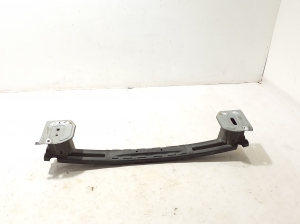 VOLVO XC40 (2017–2026) Rear bumper reinforcement 32385132 - 3