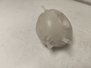 Coolant reservoir - 95B121407