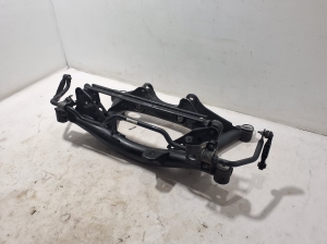VOLVO XC40 (2017–2026) Aizmugurējais tilts un tā detaļas 32246801 - 2