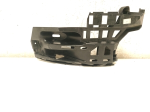 Rear bumper bracket - 95B807484A