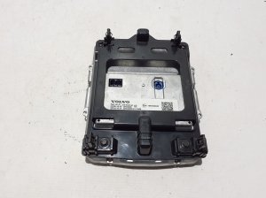 VOLVO XC40 (2017–2026) Screen 32316630 - 2