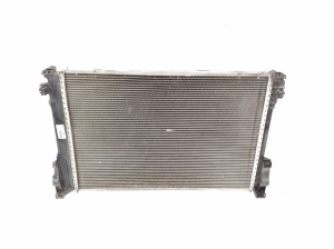 Mercedes Benz E-Class W207 (2009–2017) Motorkühler A0995002703 - 2