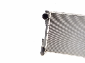 Mercedes Benz E-Class W207 (2009–2017) Motorkühler A0995002703 - 3