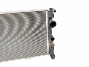 Mercedes Benz E-Class W207 (2009–2017) Motorkühler A0995002703 - 4