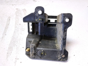 Stoßstangenhalterung hinten - AV1117A882AB
