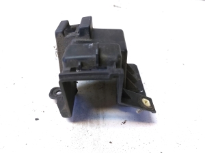 Ford B-MAX (2012–2018) Support de pare-chocs arrière AV1117A881AB - 3