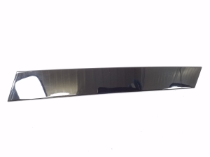 Rear quarter window outer molding - 7P5853381A