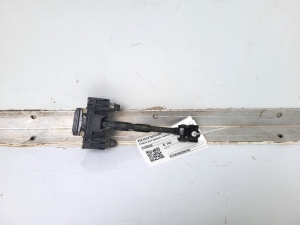 Front door check - 31298466