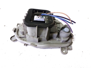 Ford B-MAX (2012–2018) Rear corner tail light bulb holder AV1113N004B - 2
