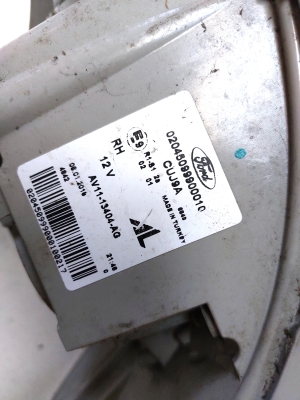 Ford B-MAX (2012–2018) Rear corner light AV1113404AG - 3
