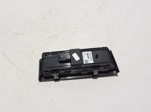 VOLVO XC40 (2017–2026) Fensterheberschalter vorne 32319764 - 3