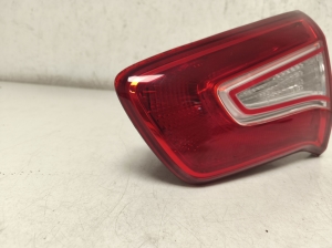 Kia Sportage (2010–2016) Tagatuli tagaluugil 924063W010 - 6