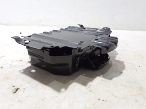 VOLVO XC40 (2017–2026) Akumulatora turētājs 32291568 - 2