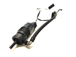 Mercedes Benz Sprinter W 907 (2018–2026) Front windshield washer pump 2218690121 - 3
