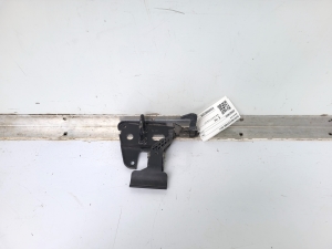 AUDI A6 C6 (2004–2011) Hood latch 4F0823480A - 2