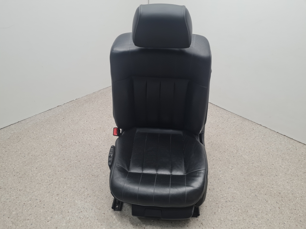 Mercedes Benz E-Class W212 (2009–2015) Vordersitz und seine Teile Mercedes Benz E-Class W212 (2009–2015) Vordersitz und seine Teile