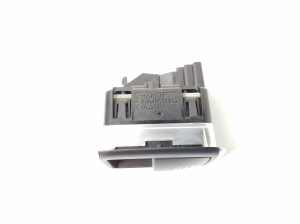 Mercedes Benz E-Class W207 (2009–2017) Fensterheberschalter vorne A2049058202 - 3