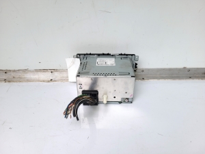 Ford Focus (2004–2011) Radio (head unit) 8M5T-18C815-AA - 2
