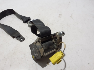 Volkswagen Caddy III (2004–2015) Front seat belt 2K5857806 - 2