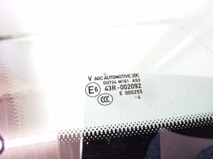 Porsche Cayenne (2010–2017) Vitre de custode arrière 95854411108 - 3