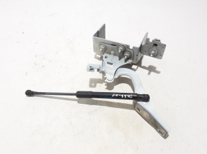 RENAULT Trafic lV (2022–2026) Hood hinge 654010776R - 2