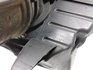 Ford Kuga (2012–2019) Luftfiltergehäuse und seine Teile 72344999 - 4