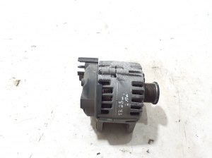 RENAULT Trafic lV (2022–2026) Generaator 231008648R - 2