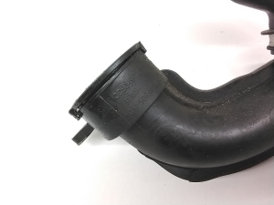 Ford Kuga (2012–2019) Intercooler hose DS739F805H - 3