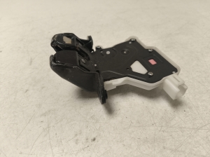 NISSAN Qashqai (2013–2021) Trunk lid lock 905024EA1B - 3
