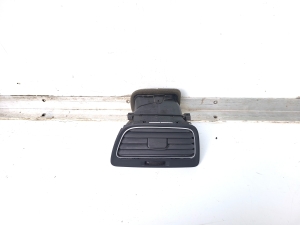Dashboard air vent grilles - 5G1819704