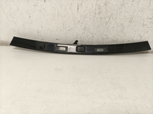   Nummernschildbeleuchtung Gehäuse  - FK7213444AA 